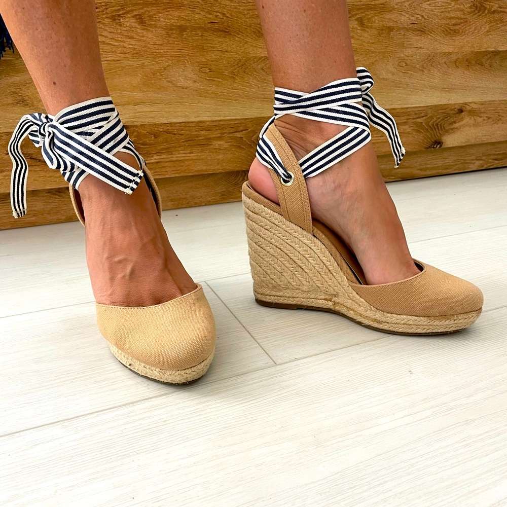 EXPRESS Nautical Ankle Wrapped Wedges 😻
